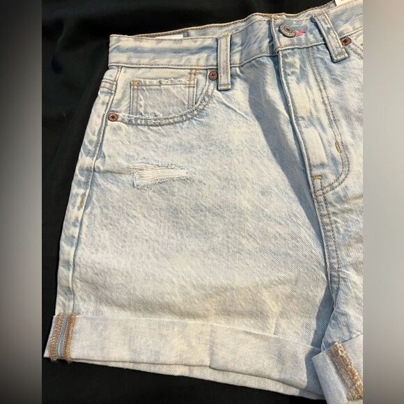 AMERICAN EAGLE DISTRESSED MOM SHORTS SIZE 0- NWT - Picture 7 of 9